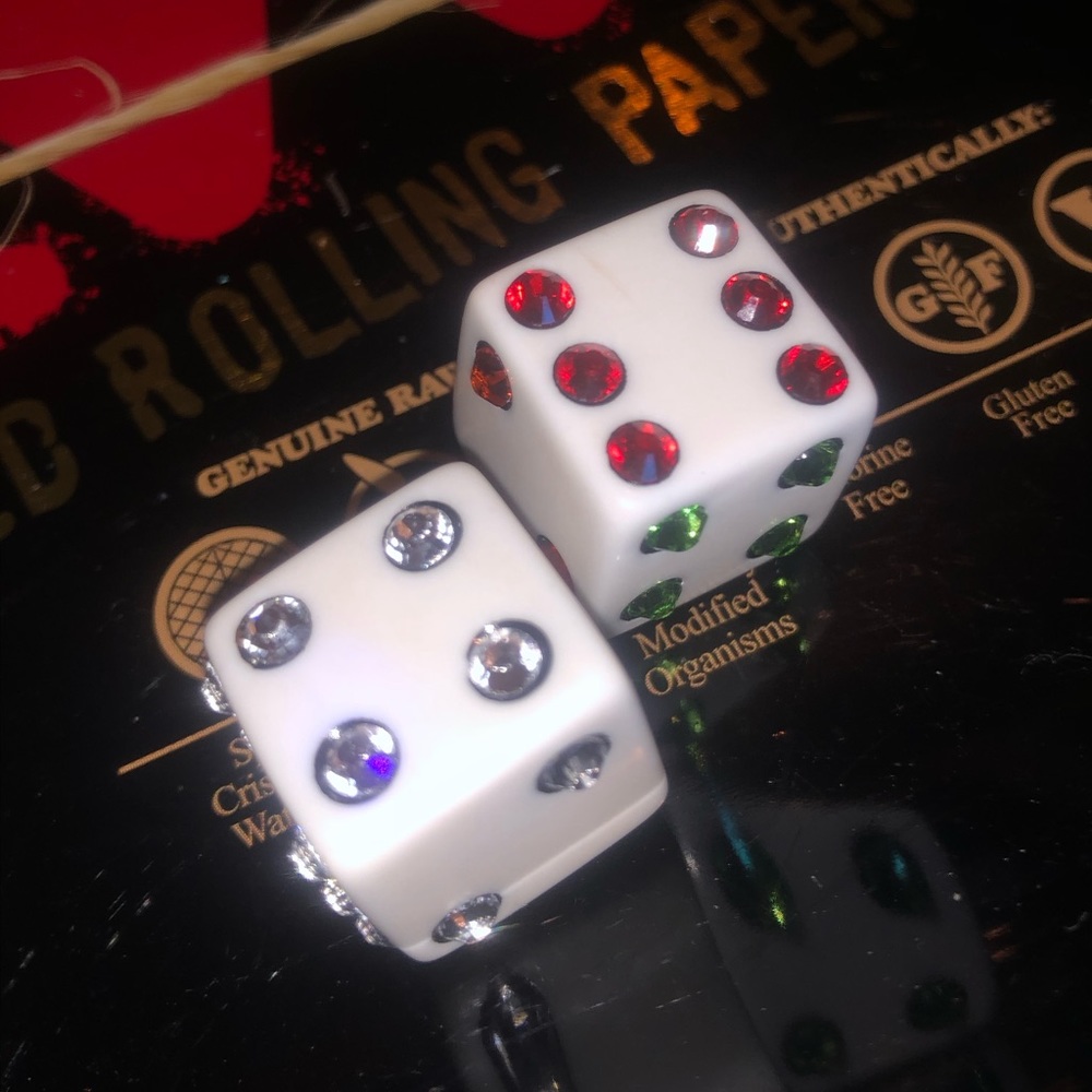 SKULLS AND SOULS DIMOND DICE